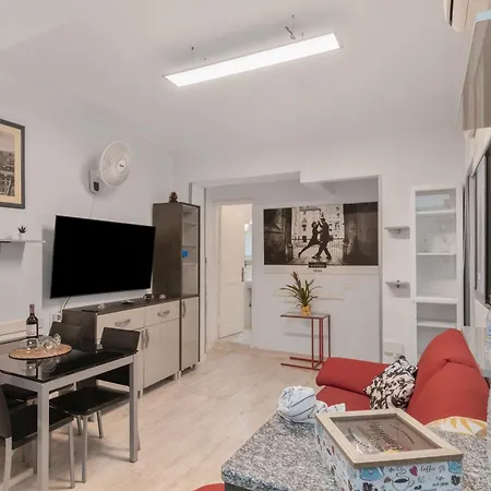 Piso Cerca De Playa Chica 아파트 라스팔마스