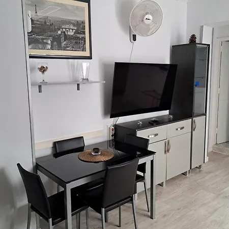 Piso Cerca De Playa De Chica Apartment