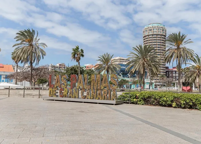 Piso Cerca De Playa Chica Apartmán *